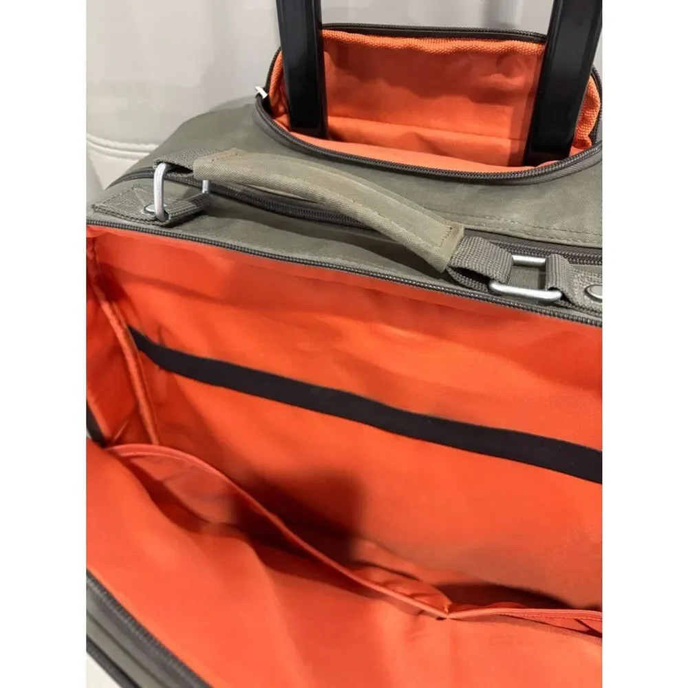 baggalini 4-Wheel Rolling Tote